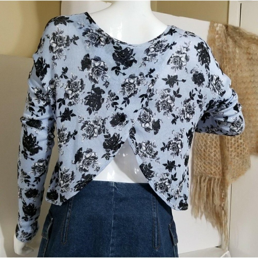 H&M Divided Blue Floral Knit Crossover Back